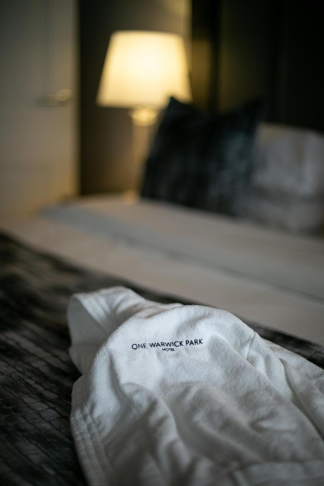One Warwick Park Hotel Роял Тънбридж Уелс Екстериор снимка